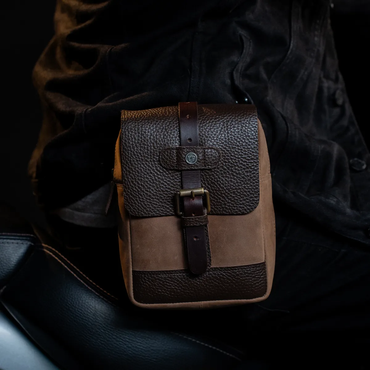 Magnetic Tank Pouch