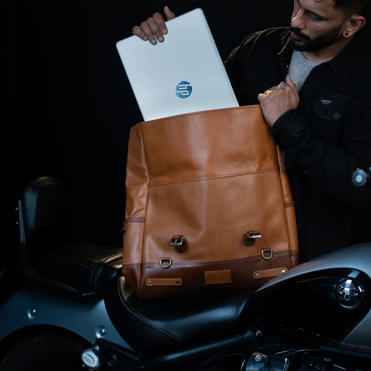 Tanners Pride Large Leather Motorcycle Pannier Bag | Laptop & Travel Saddle Bag - Natural Tan Handcrafted Full-Grain Leather (View 5)