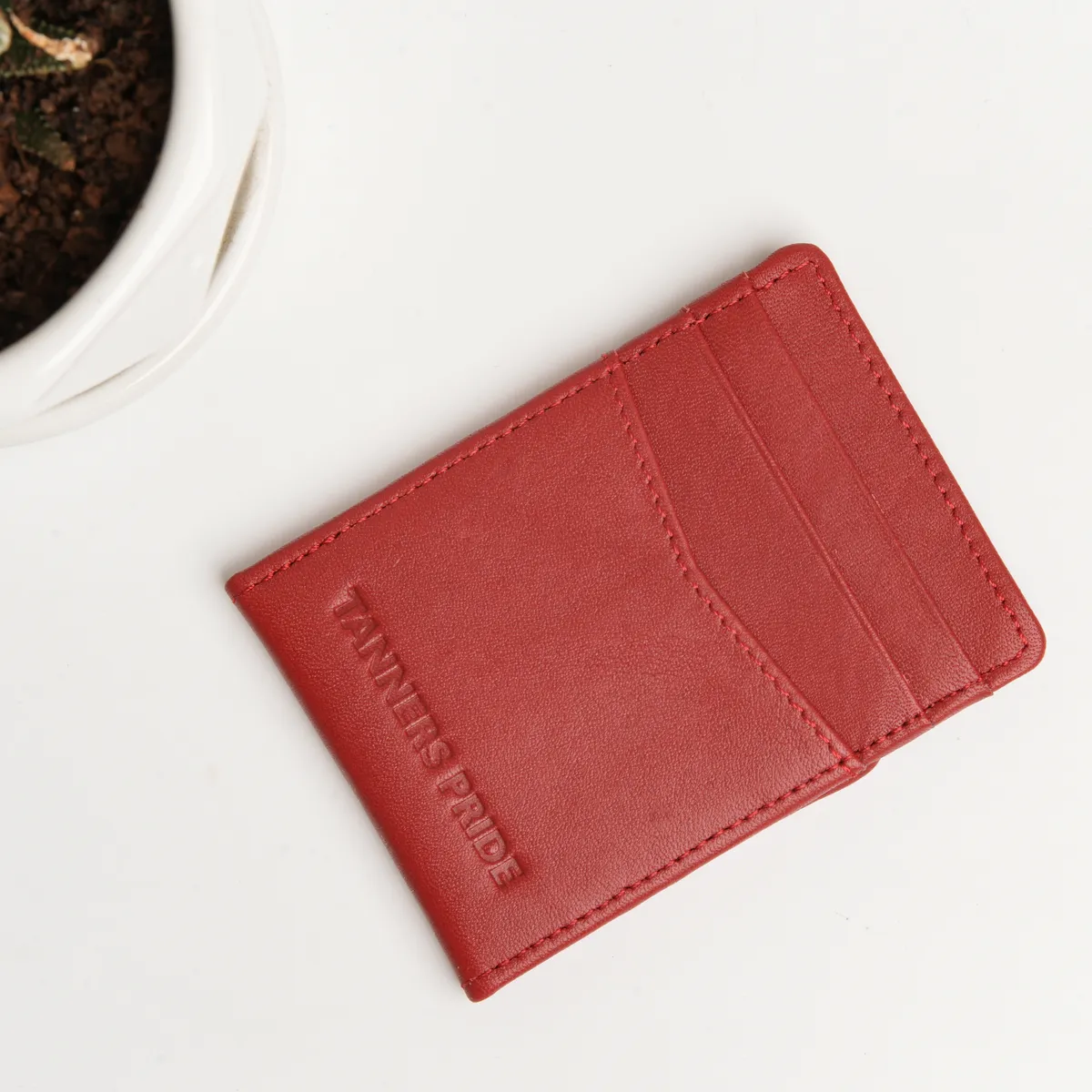 Tanners Pride Doug Magnetic Card Case - Vintage Red Handcrafted Full-Grain Leather (View 5)