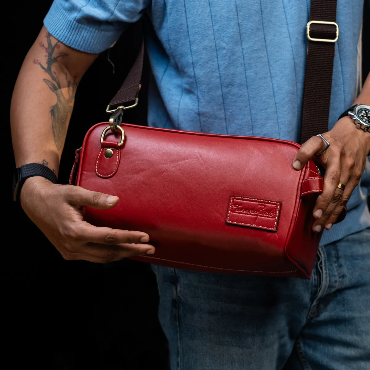 Tanners Pride Goliath Magnetic Motorcycle Tank Bag | Genuine Leather Touring Bag - Vintage Red Handcrafted Full-Grain Leather (View 4)