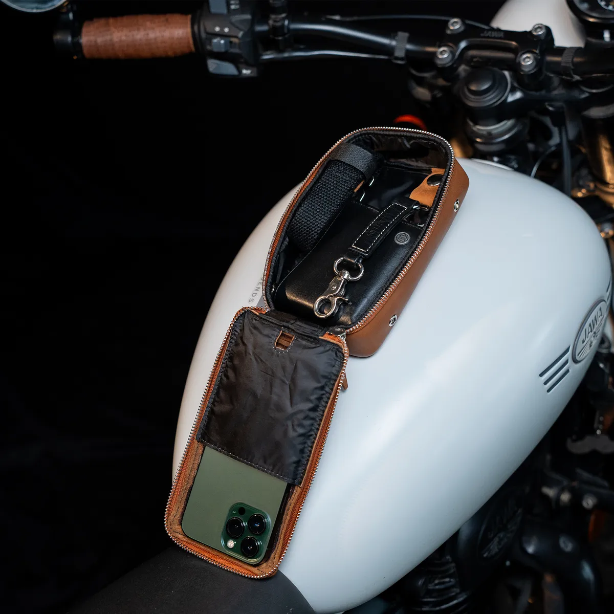 Tanners Pride Multi Essential Riding Case - Natural Tan Handcrafted Full-Grain Leather (View 1)