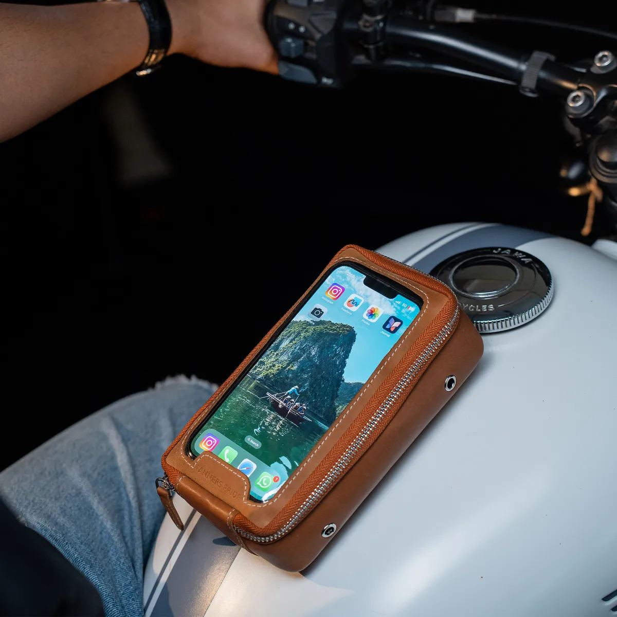 Tanners Pride Multi Essential Riding Case - Natural Tan Handcrafted Full-Grain Leather (View 7)