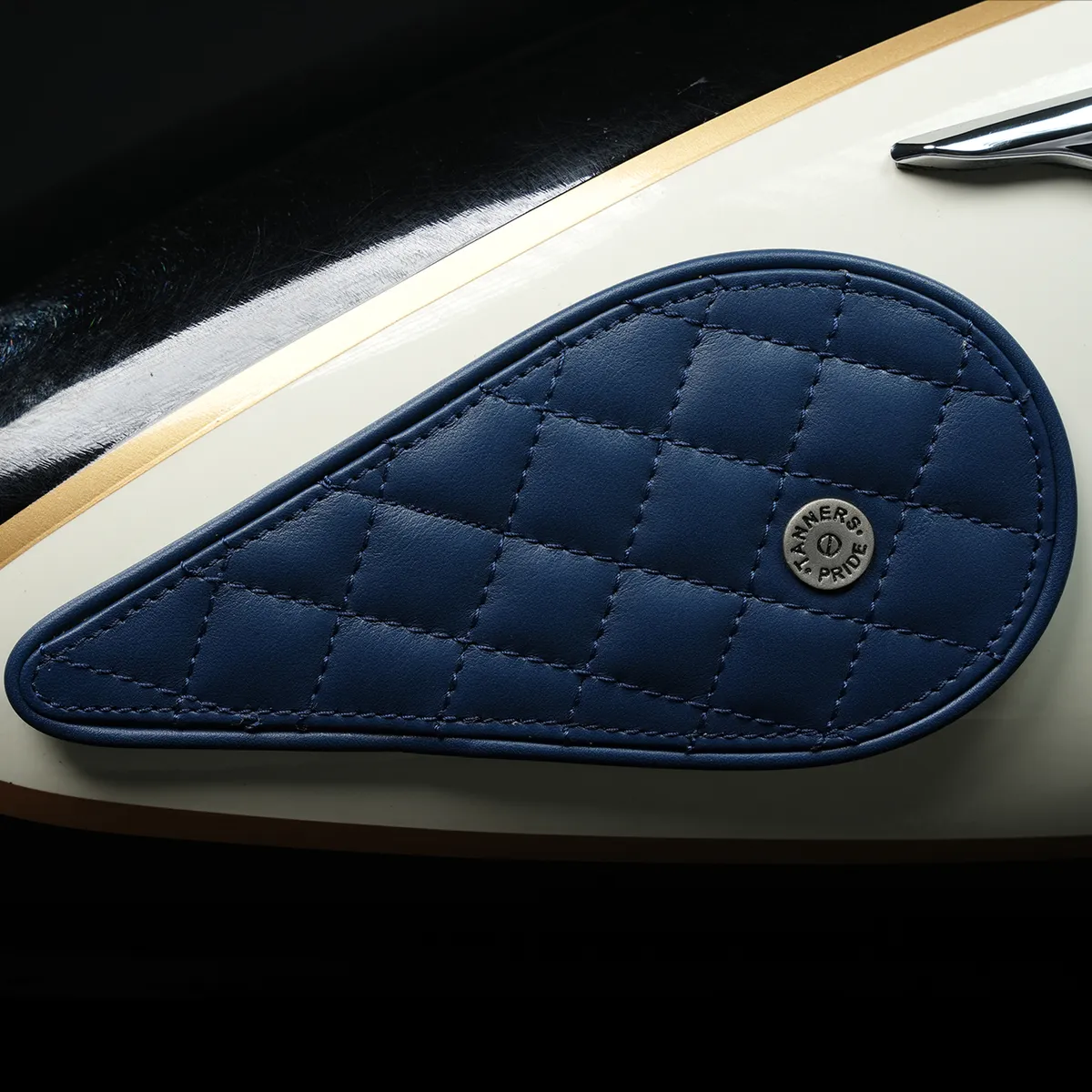 Tanners Pride Raised Diamond Tankpad (Super Meteor 650) - Navy Blue Handcrafted Full-Grain Leather (View 1)