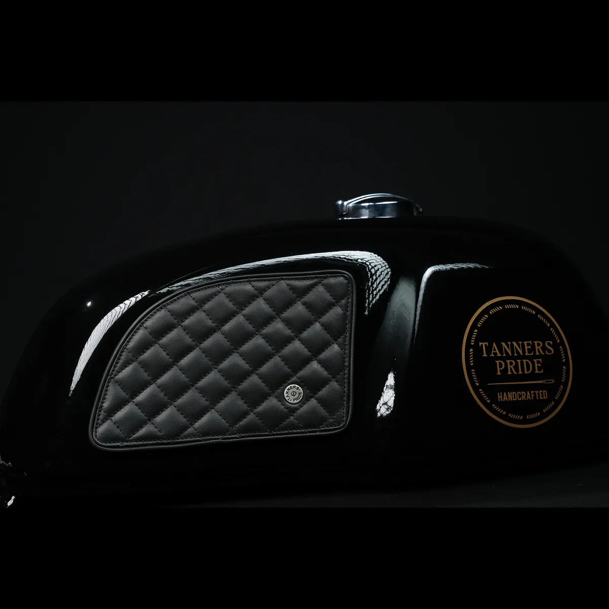 Tanners Pride Raised Diamond Tankpad (GT 650) - Midnight Black Handcrafted Full-Grain Leather (View 3)