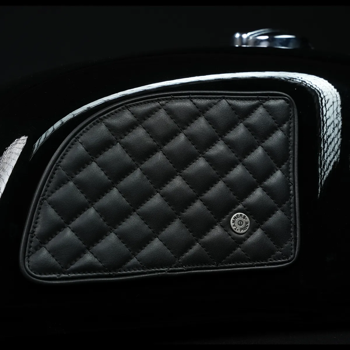 Tanners Pride Raised Diamond Tankpad (GT 650) - Midnight Black Handcrafted Full-Grain Leather (View 5)