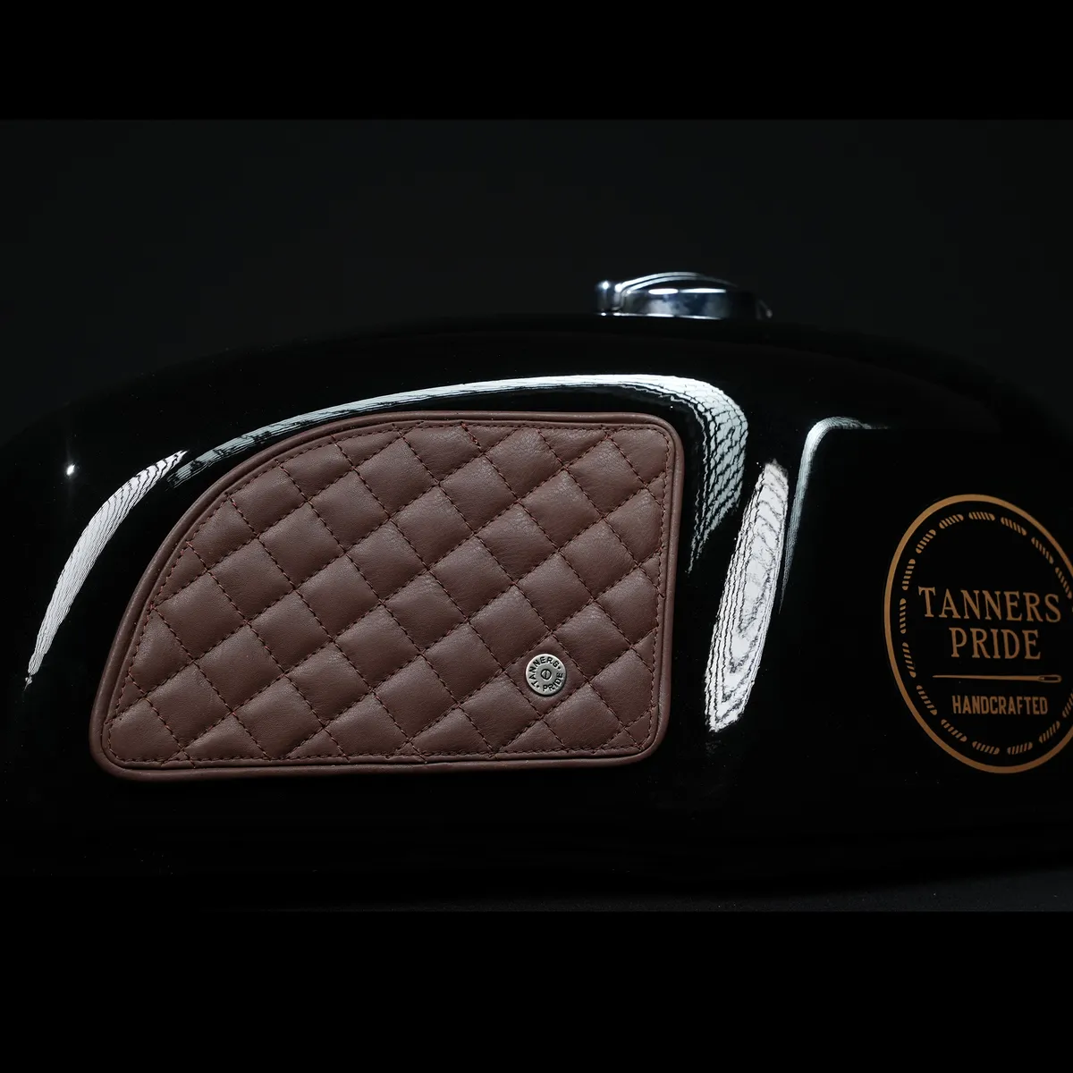 Tanners Pride Raised Diamond Tankpad (GT 650) - Tobacco Brown Handcrafted Full-Grain Leather (View 9)