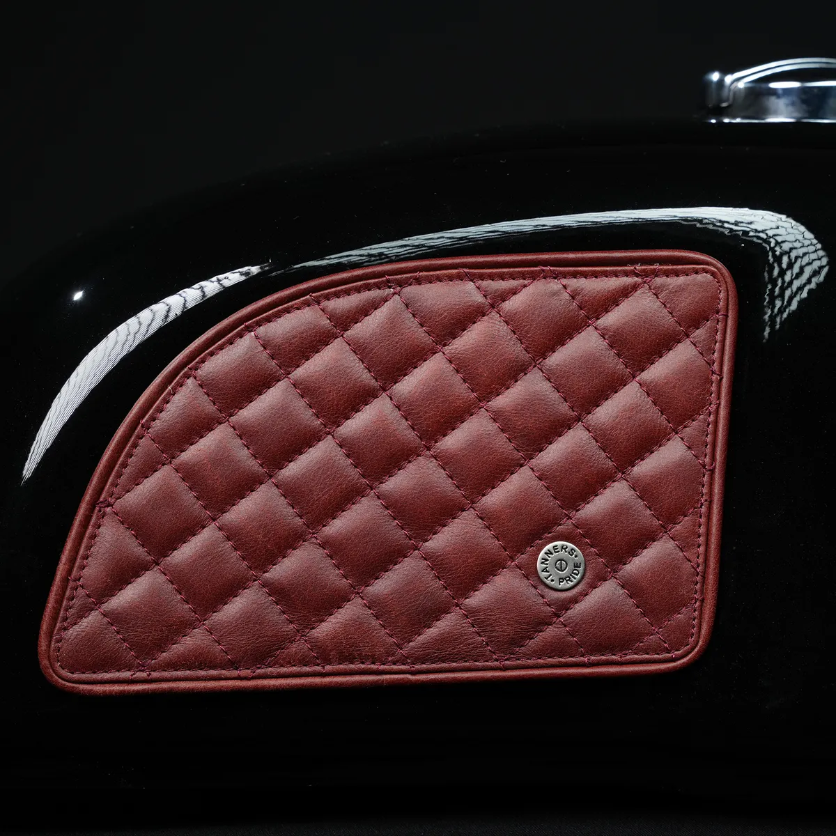 Tanners Pride Raised Diamond Tankpad (GT 650) - Vintage Red Handcrafted Full-Grain Leather (View 1)