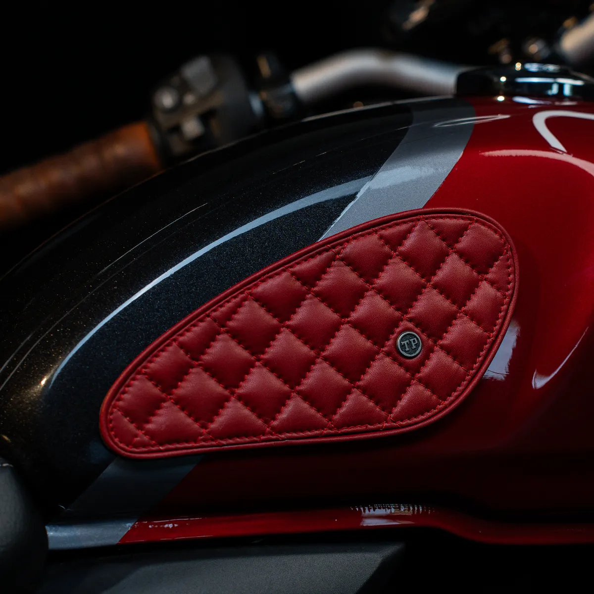 Tanners Pride Raised Diamond Tankpads (Triumph) - Vintage Red Handcrafted Full-Grain Leather (View 4)