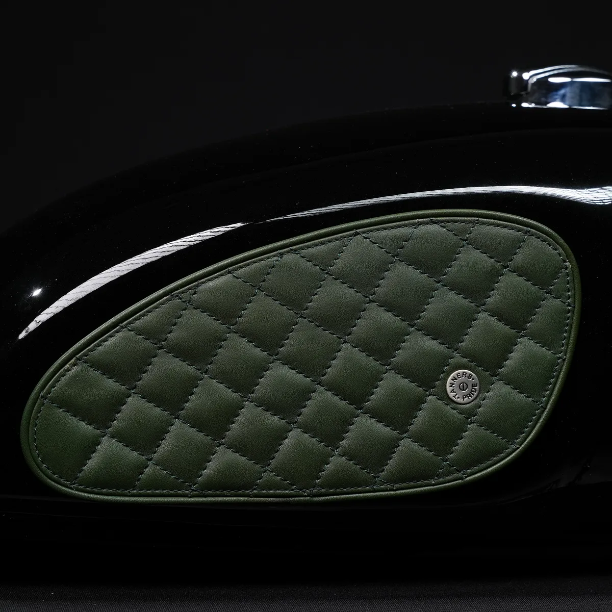 Tanners Pride Raised Diamond Tankpads (Interceptor 650) - Forest Green Handcrafted Full-Grain Leather (View 5)