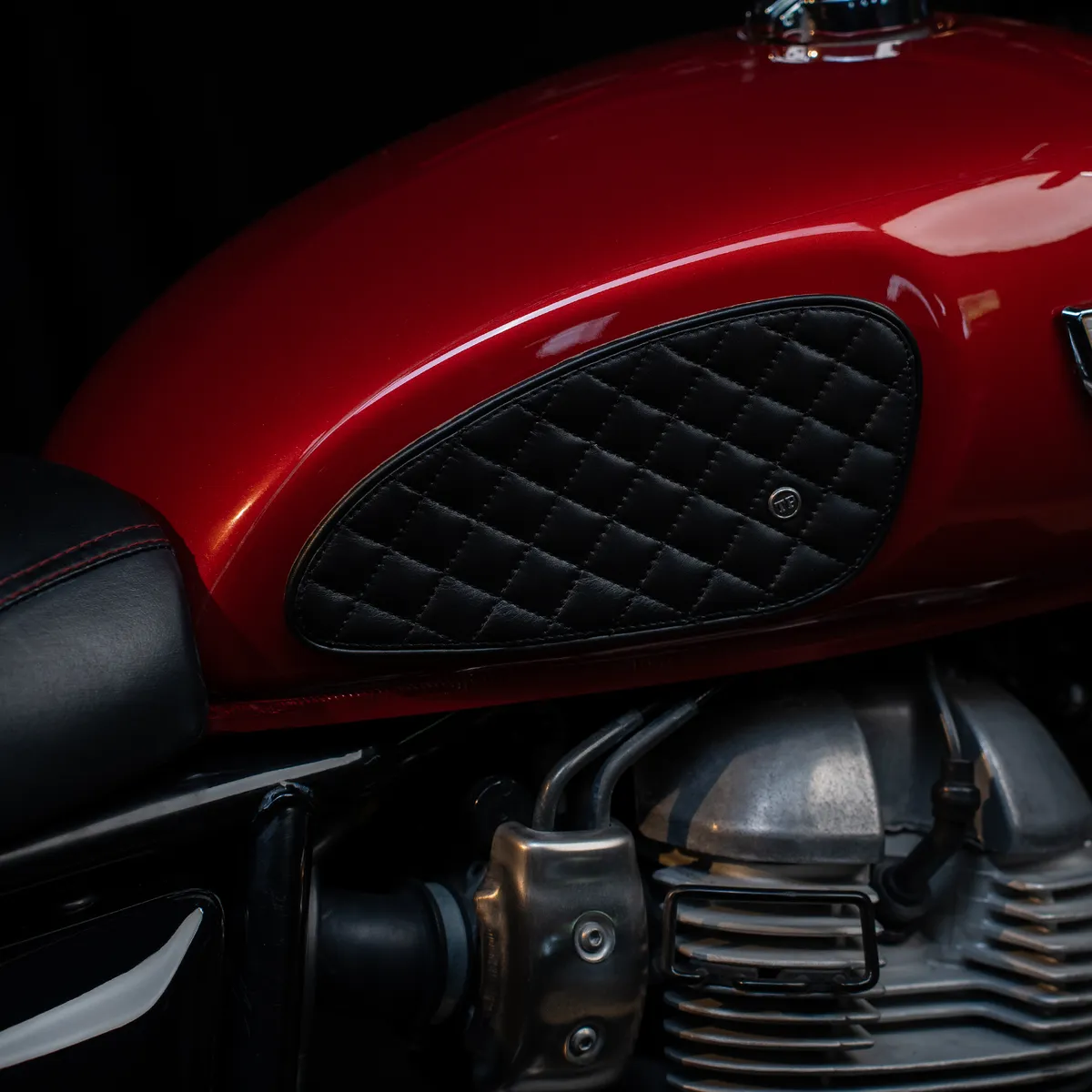 Tanners Pride Raised Diamond Tankpads (Interceptor 650) - Midnight Black Handcrafted Full-Grain Leather (View 1)