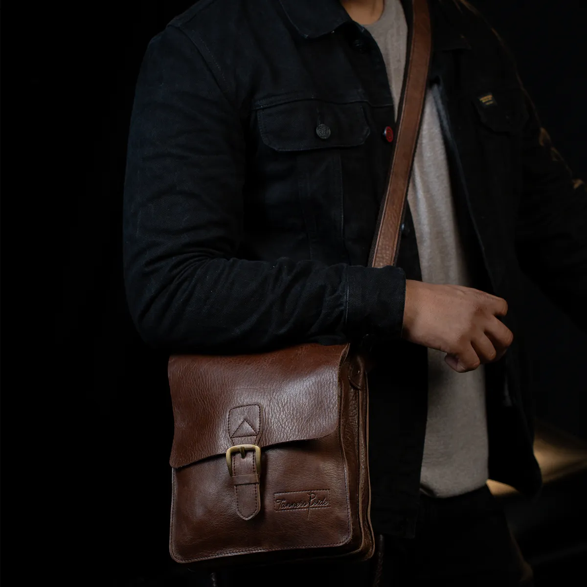Tanners Pride Sebastian Genuine Leather Travel Bag | Weekender Duffel - Tobacco Brown Handcrafted Full-Grain Leather (View 6)