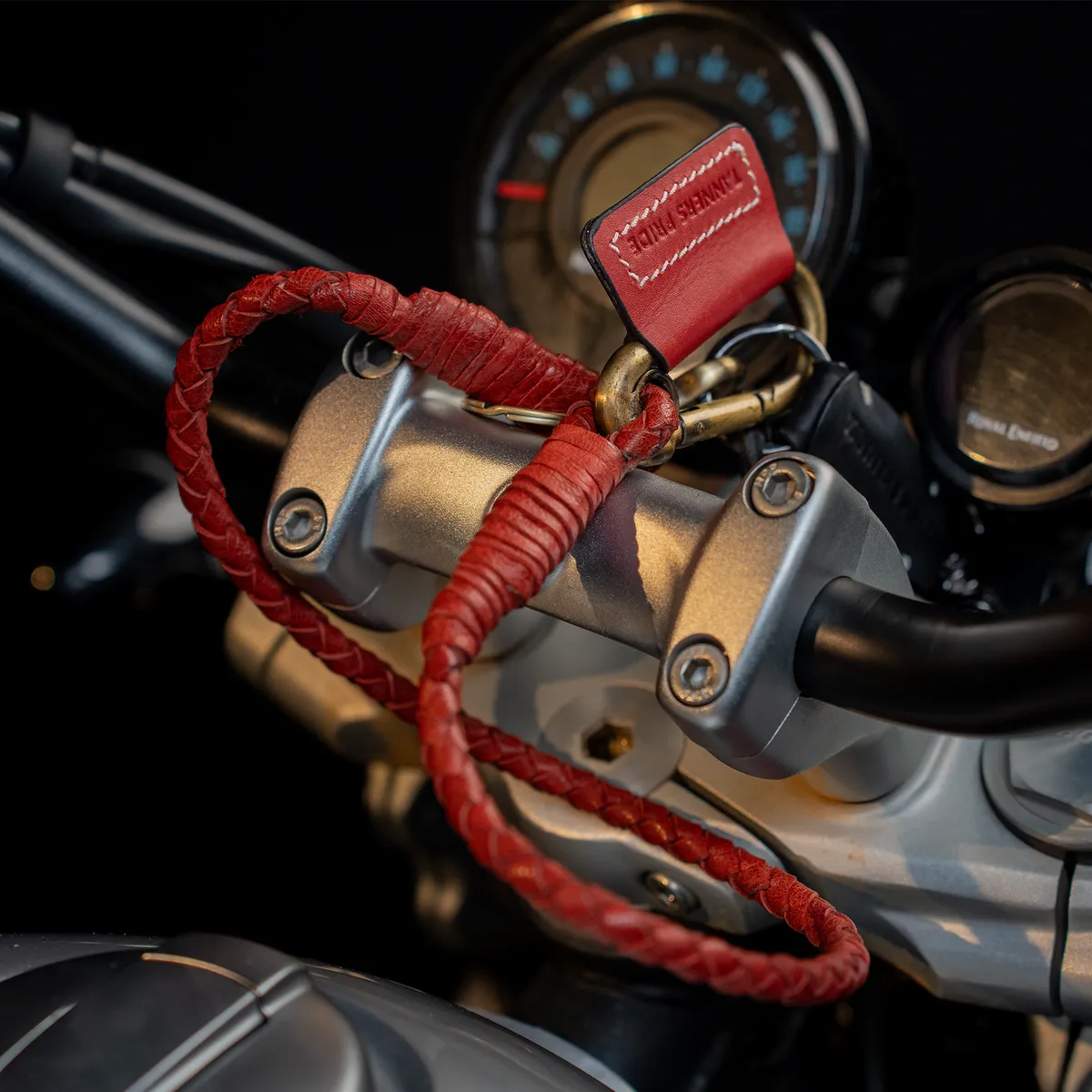 Tanners Pride Hunter Leather Keychain | Premium Handmade Leather Key Holder - Vintage Red Handcrafted Full-Grain Leather (View 3)