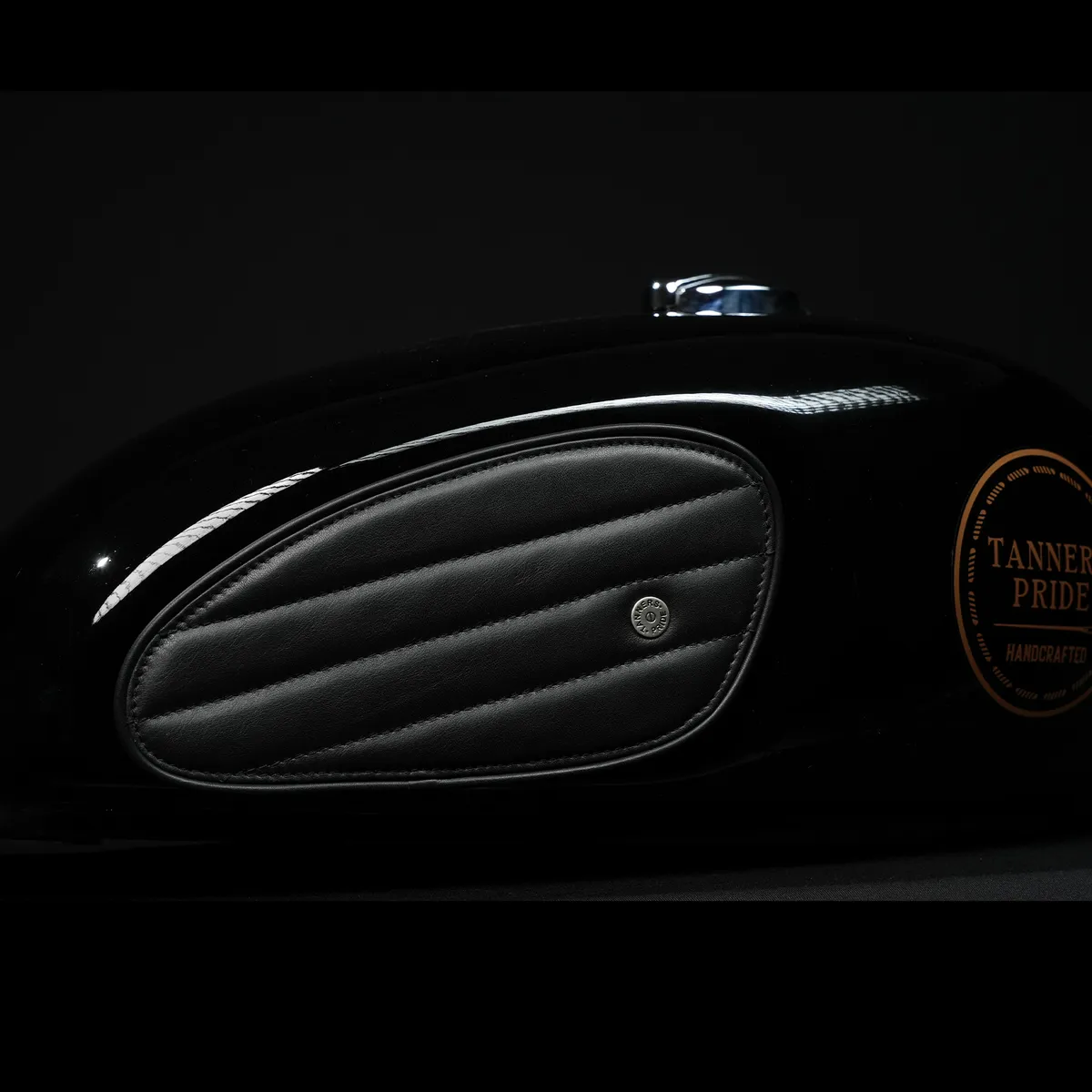 Tanners Pride Straight Tankpads (Interceptor 650) - Midnight Black Handcrafted Full-Grain Leather (View 5)