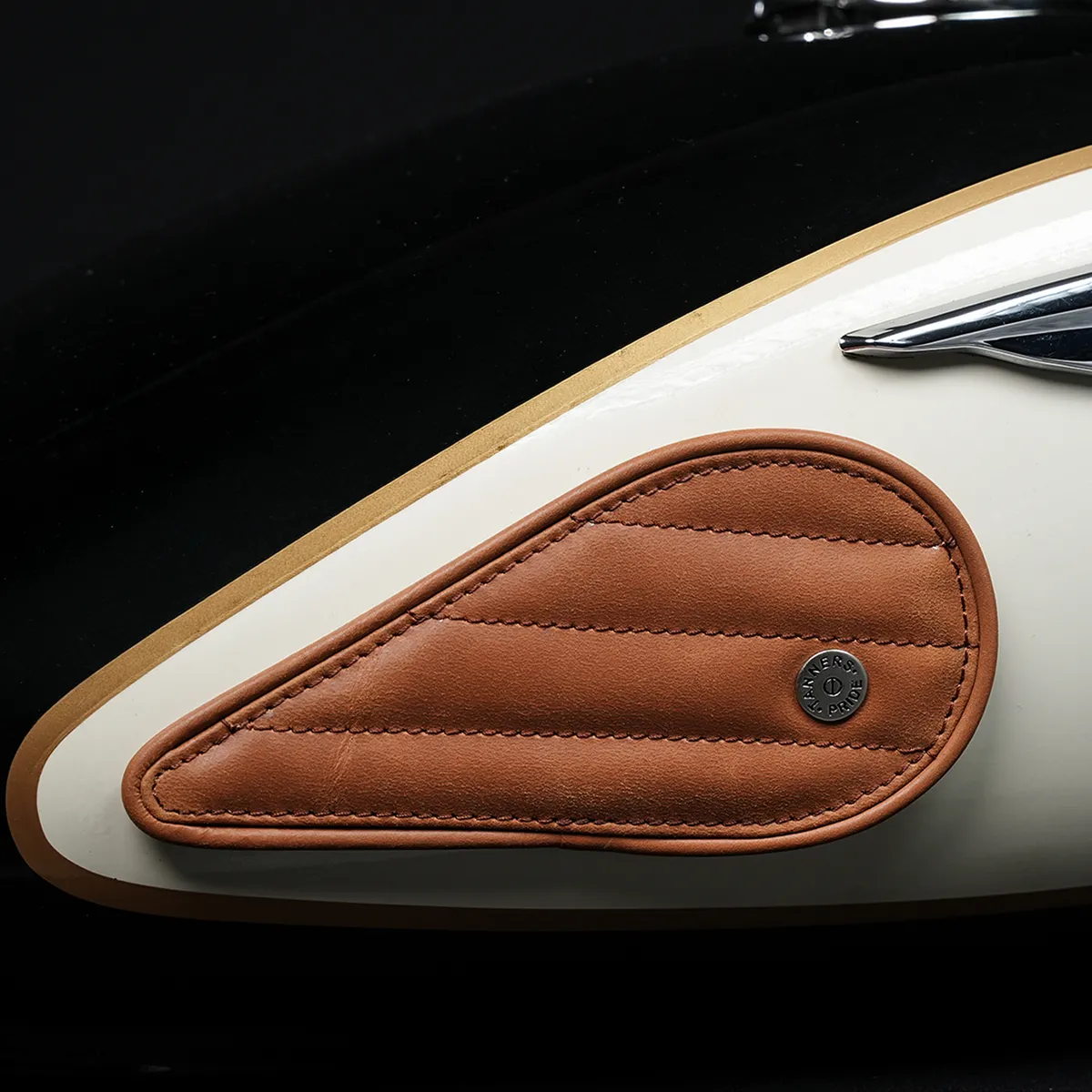 Tanners Pride Straight Tankpads (Meteor 350) - Natural Tan Handcrafted Full-Grain Leather (View 5)