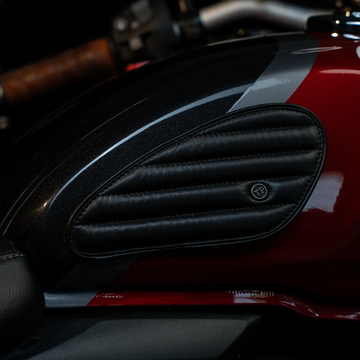 Tanners Pride Straight Tankpads (Triumph) - Midnight Black Handcrafted Full-Grain Leather (View 7)