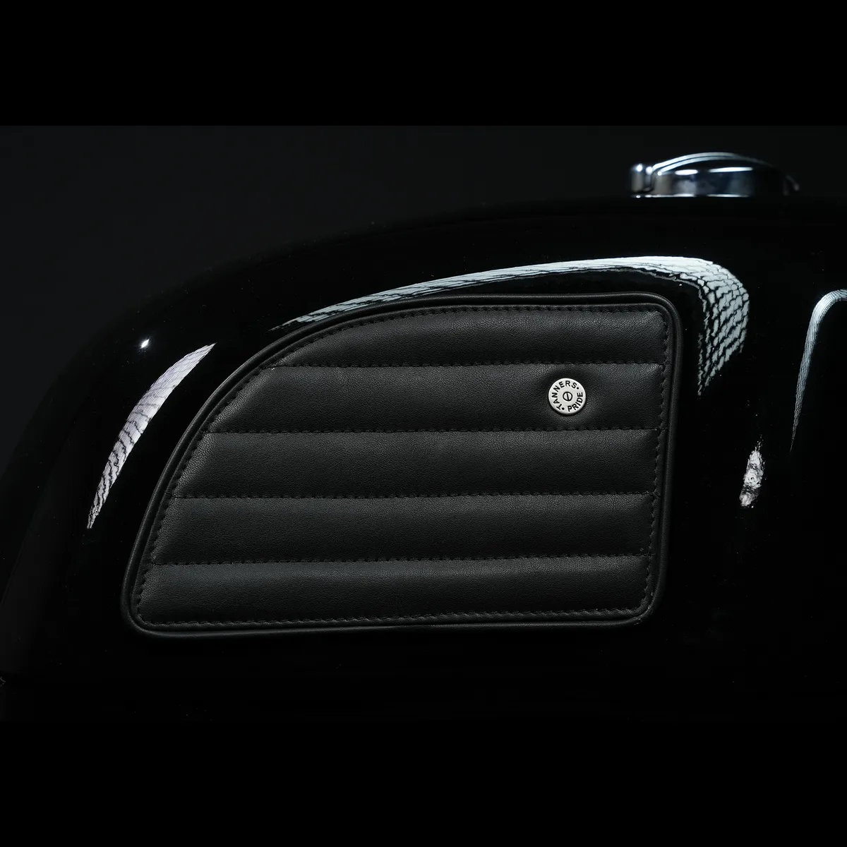 Midnight Black Straight leather motorcycle tank pad for Royal Enfield Continental GT 650
