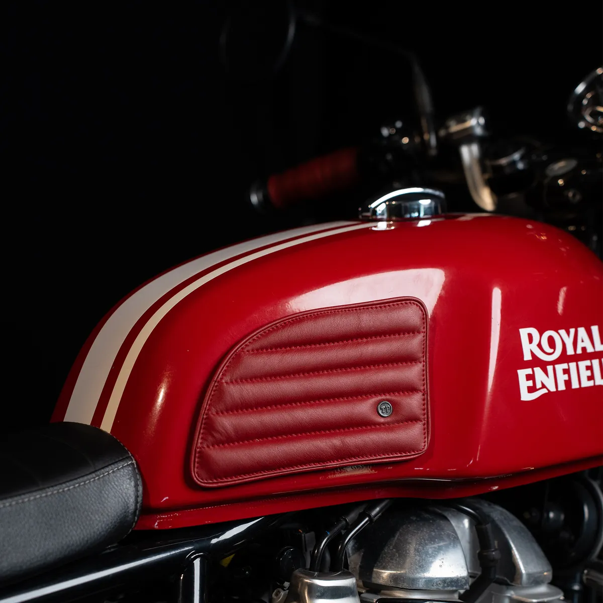 Vintage Red Straight leather motorcycle tank pad for Royal Enfield Continental GT 650