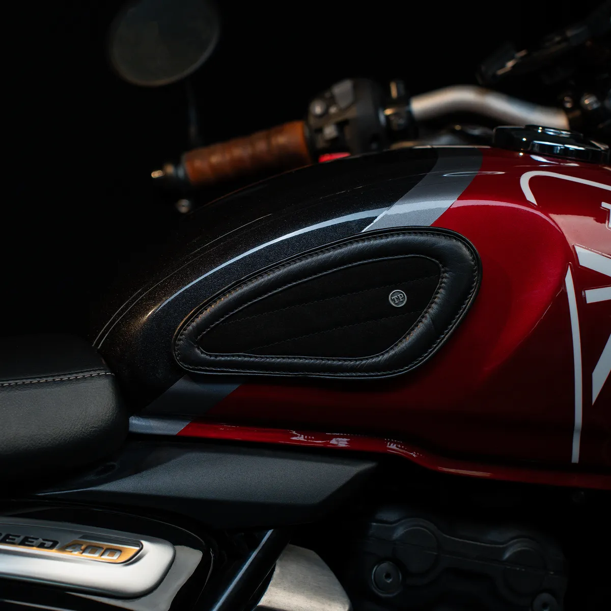 Tanners Pride Swede Tankpads (Triumph) - Midnight Black Handcrafted Full-Grain Leather (View 2)