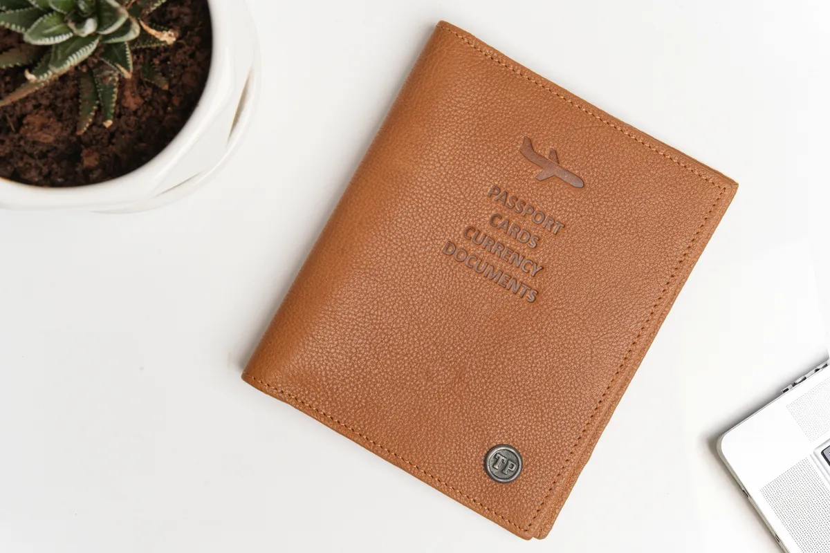 Tanners Pride The Quinn Card and Passport Case - Natural Tan Handcrafted Full-Grain Leather (View 6)