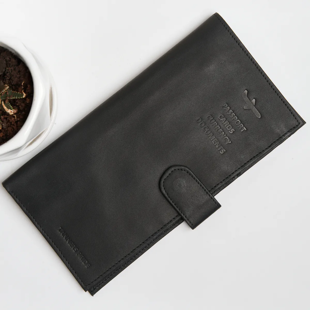 Tanners Pride The Traveller Document Case - Midnight Black Handcrafted Full-Grain Leather (View 2)