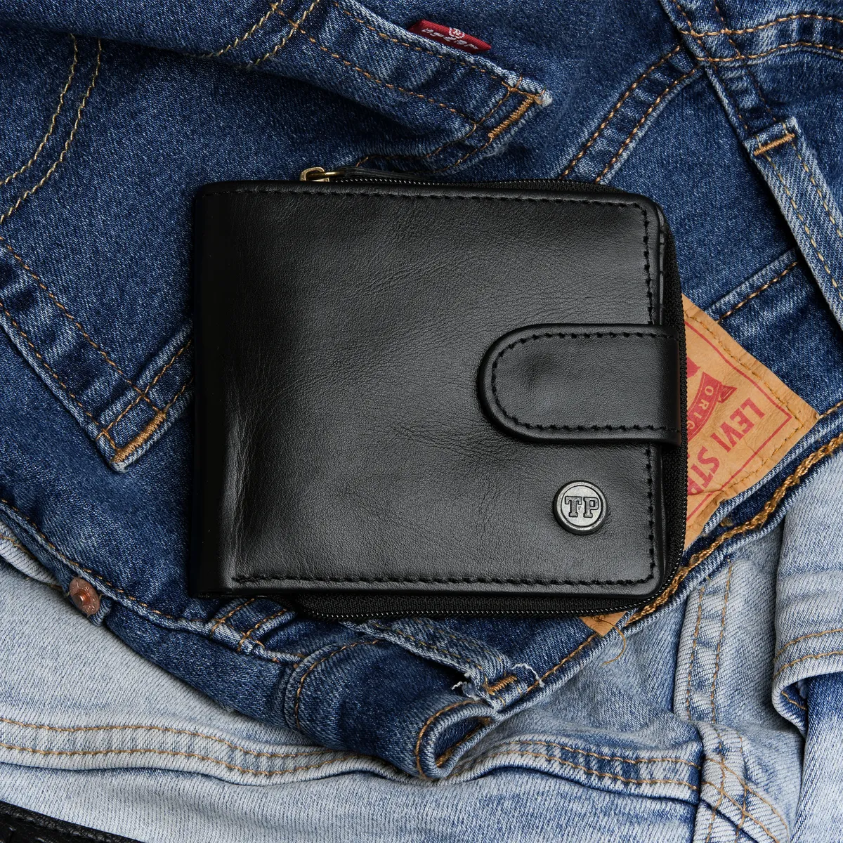 Tanners Pride Tyrel Bi- fold zippered wallet ( RFID Protected) - Midnight Black Handcrafted Full-Grain Leather (View 10)
